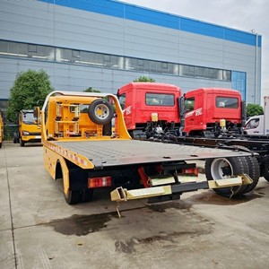 New Hot Sale Howo 4x2 Diesel Manual <b>Flatbed</b> Wrecker Towing <b>Truck</b> 4 Ton Road Recovery for Vehicle Rescue - Product Image 3