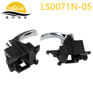 มือจับประตูด้านในนิสสัน D40 รุ่น LS0071N-05 ชิ้นส่วนทดแทนโลหะเคลือบพลาสติก - Product Image 3