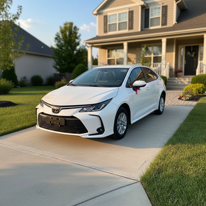 Toyota Corolla 2023 1.2 Turbo, toit ouvrant, sièges en cuir, direction automatique, conduite à gauche, caméra, phares LED - Product Image 1