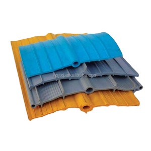 Barrera Impermeable de PVC Resistente a la Corrosión y No Tóxica para Plantas de Tratamiento de Aguas Residuales, Acueductos y Embalses de Agua Potable - Product Image 2