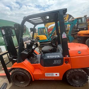 รถยกโตโยต้า FD30 ดีเซล 3 ตัน FD50 ประสิทธิภาพสูง มือสอง พร้อมมอเตอร์และลูกปืน นำเข้าจากญี่ปุ่น มีสินค้าในสต็อก - Product Image 1