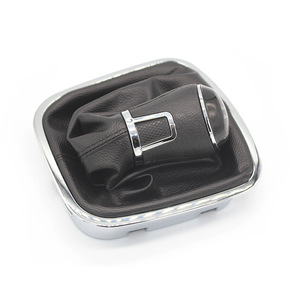 Housse de pommeau de levier de vitesse en cuir pour Volkswagen Polo 6R0711113M N, transmission manuelle - Product Image 1