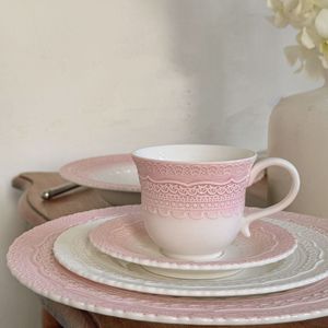 Service de vaisselle jetable écologique en porcelaine sous glaçure rose rétro français, robuste, assiettes à salade, assiettes à pâtes, bols à fruits, plats à dessert - Product Image 2