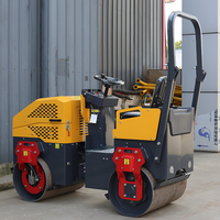 Compacteur de sol multifonctionnel vibrant et réversible pour travaux routiers avec unité hydraulique