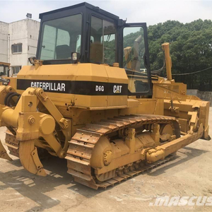 Bulldozer Usado en Excelentes Condiciones D6D/D6H/D6R - Alto Momento de Carga 23000KG, Capacidad de Empuje 7.5m, 1 Año de Garantía - Product Image 1