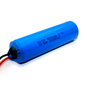 Özelleştirilmiş 2S1P 21700 7.4V 5000mAh li-ion silindirik lityum pil paketi için güneş ışığı - Product Image 5