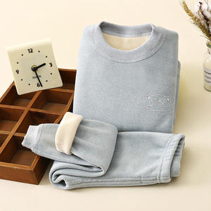 Venta al por mayor <span class=keywords><strong>de</strong></span> sublimación cálida felpa baja moq invierno recién nacido <span class=keywords><strong>Mickey</strong></span> terciopelo pies bebé polar terciopelo pijama traje - Product Image 6