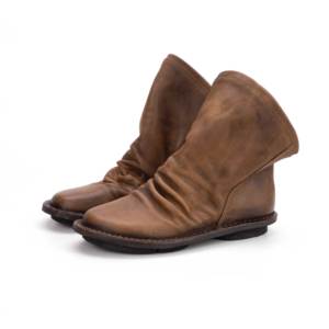 Bottes de créateur confort rétro personnalisées pour femmes Bottines en cuir marron Conception plissée Bottes pieds nus en cuir à enfiler Usine - Product Image 2