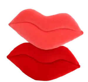 CE/ASTM 2024 nuovo all'ingrosso su misura labbra di peluche a forma di peluche imbottito Kiss peluche cuscino per bambini San Valentino regalo