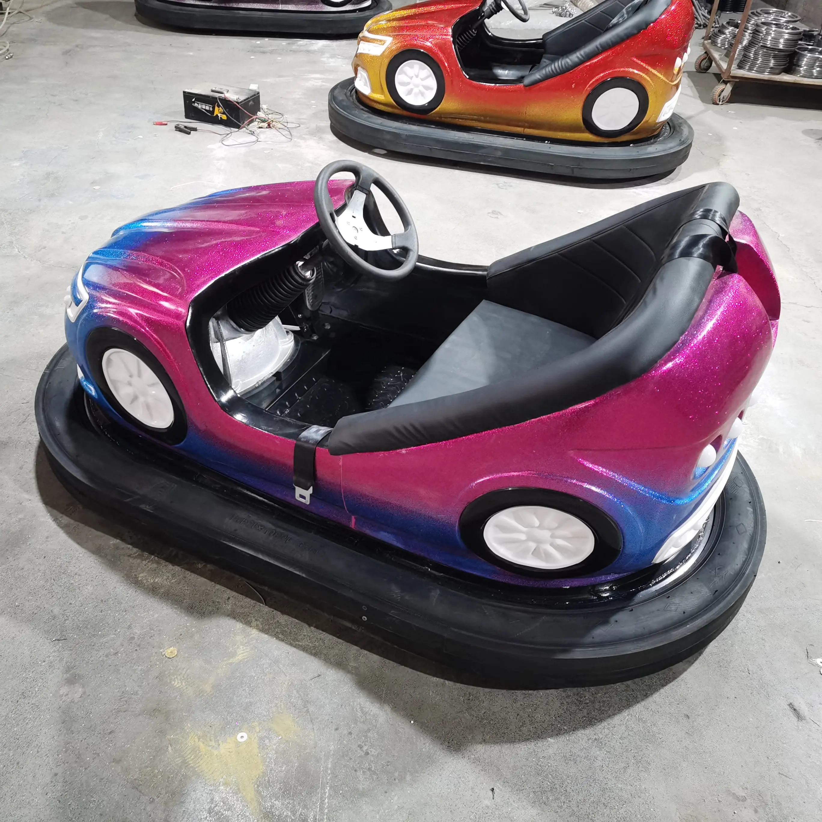 Buy Factory Price FiberGlass Amusement Park Ride Battery Bumper Cars For kids Ride