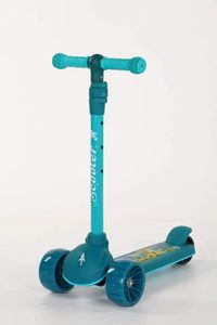 <span class=keywords><strong>Mi</strong></span> Gao Scooter à pédales clignotantes pliables pour enfants de 1 à 6 ans Cadeau du fabricant Conception de voiture Matériau plastique - Product Image 3