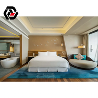 Meubles de chambre d'hôtel moderne haut de gamme : Lit king-size en chêne massif, coiffeuse, repose-pieds moelleux, table basse – Ensemble complet