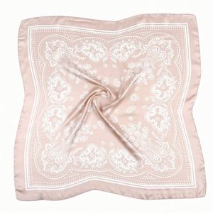 Impresión Personalizada en Pañuelos de Seda: Imágenes Nítidas y Detalladas para los Mercados de Moda Moderna y Regalos - Product Image 4