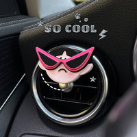 Diffuseur de parfum pour voiture en forme de cœur rose Ace Spades, clip de ventilation, logo personnalisé, diffuseur de parfum mignon pour fille, dessin animé, pour automobile