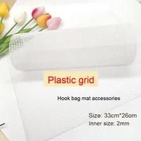 Accessoire de couture bricolage petite taille tissé à la main or velours laine sac en plastique plaque grilles feuille pour le tricot