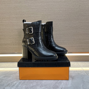 Stivali alla Caviglia Premium in Pelle di Vacchetta per <span class=keywords><strong>Donna</strong></span>, Autunno Inverno, Uso Quotidiano, Decorazione con Fibbia, Foderati in Pile, Tacco Grosso, Stile Martin - Product Image 2