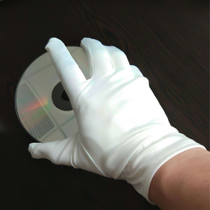 Mitaines de nettoyage et de polissage colorées sans peluches avec logo personnalisé en microfibre pour bijoux - Product Image 4