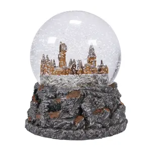 Haute qualité usine personnalisée films magiques britanniques décoratif résine Globe d'eau Miniature Anime château verre boule de neige - Product Image 4