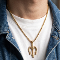 RINNTIN HTNN04 Collier Trident en Acier Inoxydable pour Homme, Plaqué Or 18K, Pendentif Gravé, Chaîne Boîte, Bijoux Étanche – Vente en Gros
