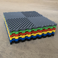 LHDT-4002 Carreaux de sol de garage modernes antidérapants en plastique modulaires à emboîtement en PP, revêtement de sol facile à installer, carreaux de garage pour voitures