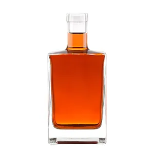 Nuevas ideas de productos Diseño único vacío Forma cuadrada redonda Etiqueta propia Botellas de licor de alcohol de vidrio