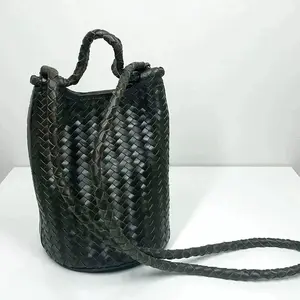 Designer customized high-end handbags PU woven handbags beach decoration slung tote bag retro hand woven bag