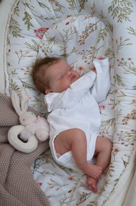 NPK 18 Pouces/45 cm Poupée Bébé Reborn Réaliste Jouet Cadeau de Noël Fait Main Poupée d'Art Mignonne Poupée Reborn en Silicone - Product Image 3