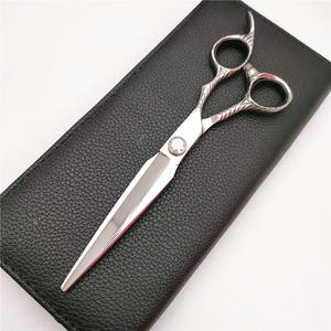 Tijeras Profesionales para Cabello de 7.0 Pulgadas, Acero Inoxidable 440C, para Diestros, Uso Profesional, Tipo de Cuchilla Estándar - Product Image 4