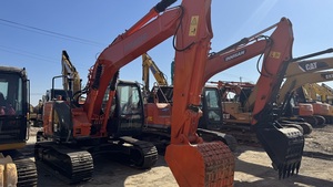 Miniexcavadora hidráulica Hitachi ZX135US Original de Japón usada, Motor PLC de 13,5 toneladas, caja de cambios, cojinete de bomba de engranajes, modelo 2024 - Product Image 6