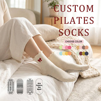 Chaussettes de sport Pilates antidérapantes en coton haute performance, confortables, douces, à motif personnalisé