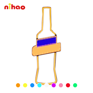 NIHAO – Boîte lumineuse halogène personnalisée en forme de bouteille avec cadre métallique, haute qualité, faible MOQ, directement de l'usine - Product Image 2