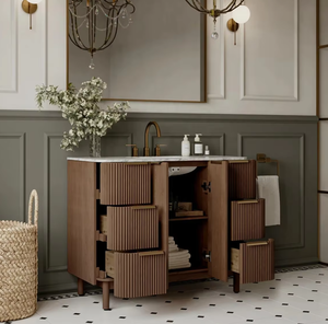 <span class=keywords><strong>Mobile</strong></span> Bagno Moderno in Legno Massello Naturale Personalizzato con Design Scanalato a Strisce, Top in Quarzo e Lavabo Singolo, Mobiletto Freestanding - Product Image 3
