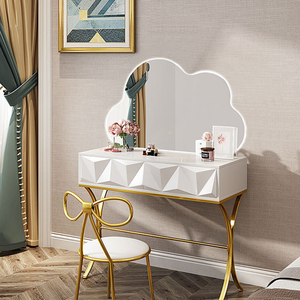 Winer M & G 5Mm Không Thường Xuyên Sáng Tạo Đám Mây LED Gương Bảng Trang Điểm Gương Kích Thước Nhỏ Phòng Tắm Gương - Product Image 2