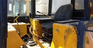 Bulldozer sur chenilles CHETRA D60 d'occasion avec capacité de bêchage de 5,4 m - Product Image 4