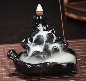 Bruciatore di <span class=keywords><strong>Incenso</strong></span> <span class=keywords><strong>a</strong></span> <span class=keywords><strong>Cascata</strong></span> di Loto Creativo / Incensiere in Ceramica per Coni di <span class=keywords><strong>Incenso</strong></span> <span class=keywords><strong>a</strong></span> Flusso Inverso / Porta <span class=keywords><strong>Incenso</strong></span> <span class=keywords><strong>a</strong></span> Proiettile - Product Image 2