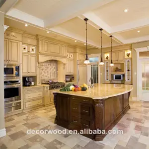 خزانة مطبخ خشبية فرنسية, دولاب مطبخ فرنسي خشبي باللون البيج مع تصميم عصري لخزانة المطبخ