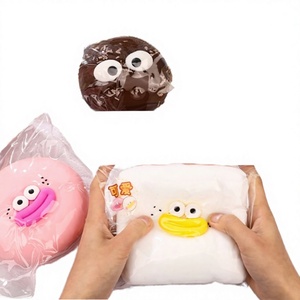 Grand jouet anti-stress à presser amusant et réaliste, populaire sur TikTok, en <span class=keywords><strong>EVA</strong></span>, unisexe, pour les 14 ans et plus - Product Image 4