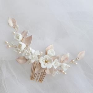 Estética de alta calidad <span class=keywords><strong>flores</strong></span> nupciales europeas peine de cerámica perla natural hecho a mano accesorios de boda tocado - Product Image 1