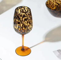 Verres à vin en cristal de style vintage moderne à imprimé léopard, verres à vin rouge de qualité supérieure avec un design ventru pour la maison