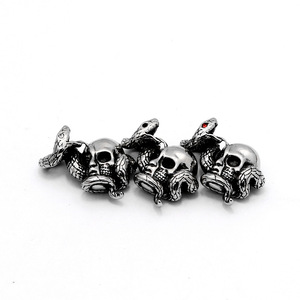 Yunnique – collier avec pendentif en forme de crâne de serpent pour hommes, en acier inoxydable, Style Punk, bijoux 316L, Design géométrique - Product Image 4