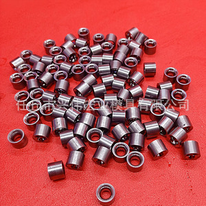 ลูกกลิ้งนำลวดทังสเตนโคบอลต์ซีเมนต์คาร์ไบด์ ความแม่นยำสูง สำหรับเครื่องลากลวด - Product Image 1