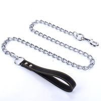 Correa de Cadena Metálica Anti-Mordidas para Perros con Mango de Cuero Suave, Correa de Entrenamiento Resistente de Acero Inoxidable para Perros Medianos y Grandes