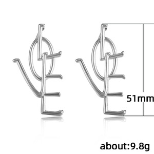 Orecchini pendenti lunghi a forma di lettera LOVE per donna, accessori di moda per feste e uso quotidiano - Product Image 5