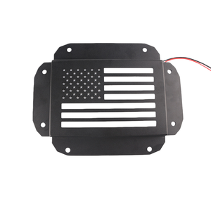 Compatible avec 1997-2025 Jeep Wrangler TJ/JK/JL avec plaque de couverture de ventilation de hayon à logo éclairé - Product Image 3