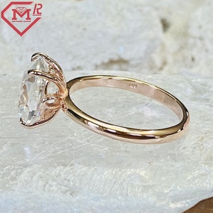 Bague <span class=keywords><strong>de</strong></span> fiançailles solitaire Antique 14k or jaune 4 griffes 3.5ct coussin Old Mine Cut Moissanite Ring - Product Image 3