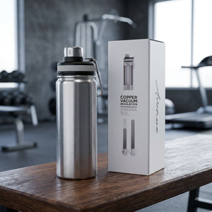 Bouteille d'eau pour sports de plein air Gessi 590 ml Modèle 100644-1 avec isolation sous vide en cuivre - Product Image 2
