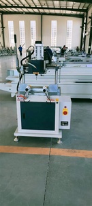 Máquina Combinada de Fresado de un Solo Eje para Ventanas de Aluminio Automáticas de la UE - Product Image 4