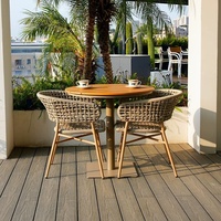 Table basse de patio innovante, ensemble de mobilier décontracté pour véranda, canapé d'extérieur en aluminium de designer, style luxe léger pour cour