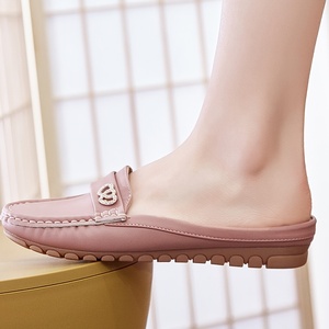Mules Moccasin Rosas sin Talón para Mujer con Hebilla de Diamantes de Imitación, Zapatos Planos Casuales Transpirables de Cuero PU Suave para Conducir - Product Image 5