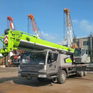 Équipement de levage de construction 25Ton petit camion <span class=keywords><strong>grue</strong></span> <span class=keywords><strong>4X2</strong></span> <span class=keywords><strong>grue</strong></span> montée sur <span class=keywords><strong>benne</strong></span> télescopique Boom ZTC250 <span class=keywords><strong>grue</strong></span> de levage - Product Image 1